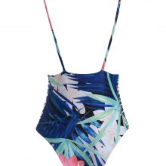 Tropical Cut-Out One Piece - Picture 2 of 6